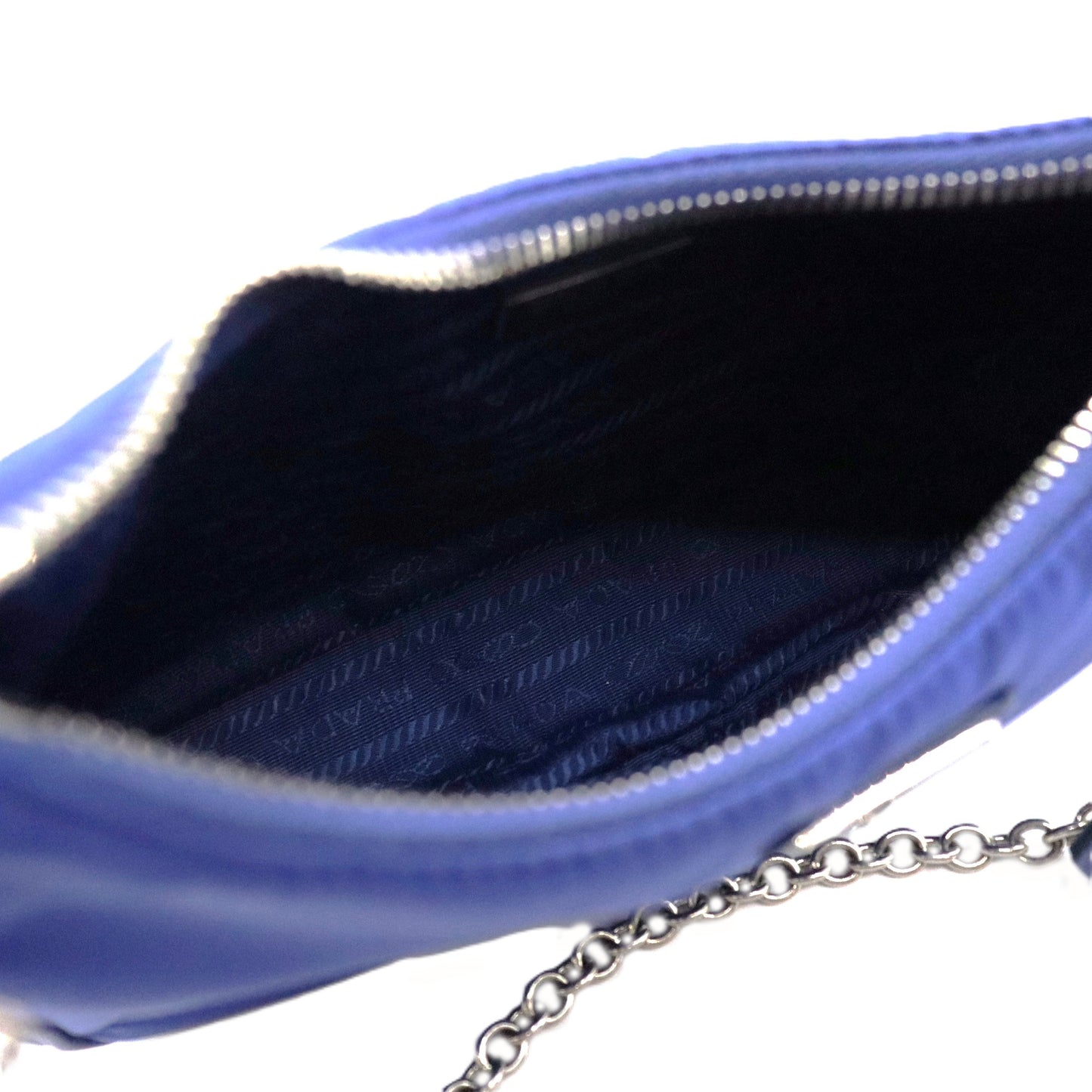Prada Re-edition 2005 Shoulder bag 1BH204