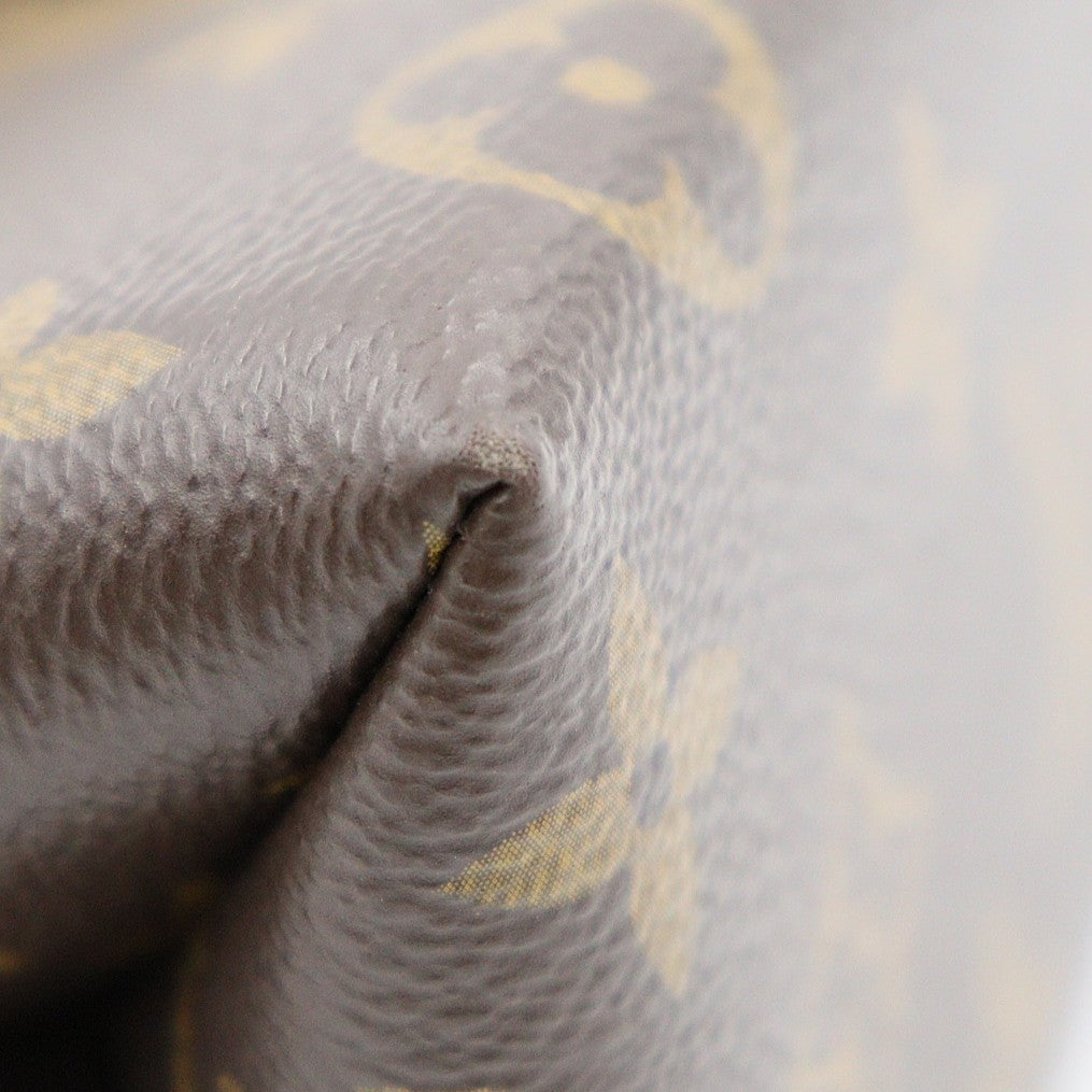 Louis Vuitton Locky BB M44654