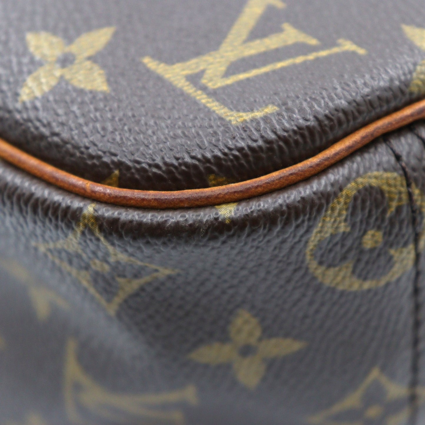 Louis Vuitton Trouville Handbag M42228