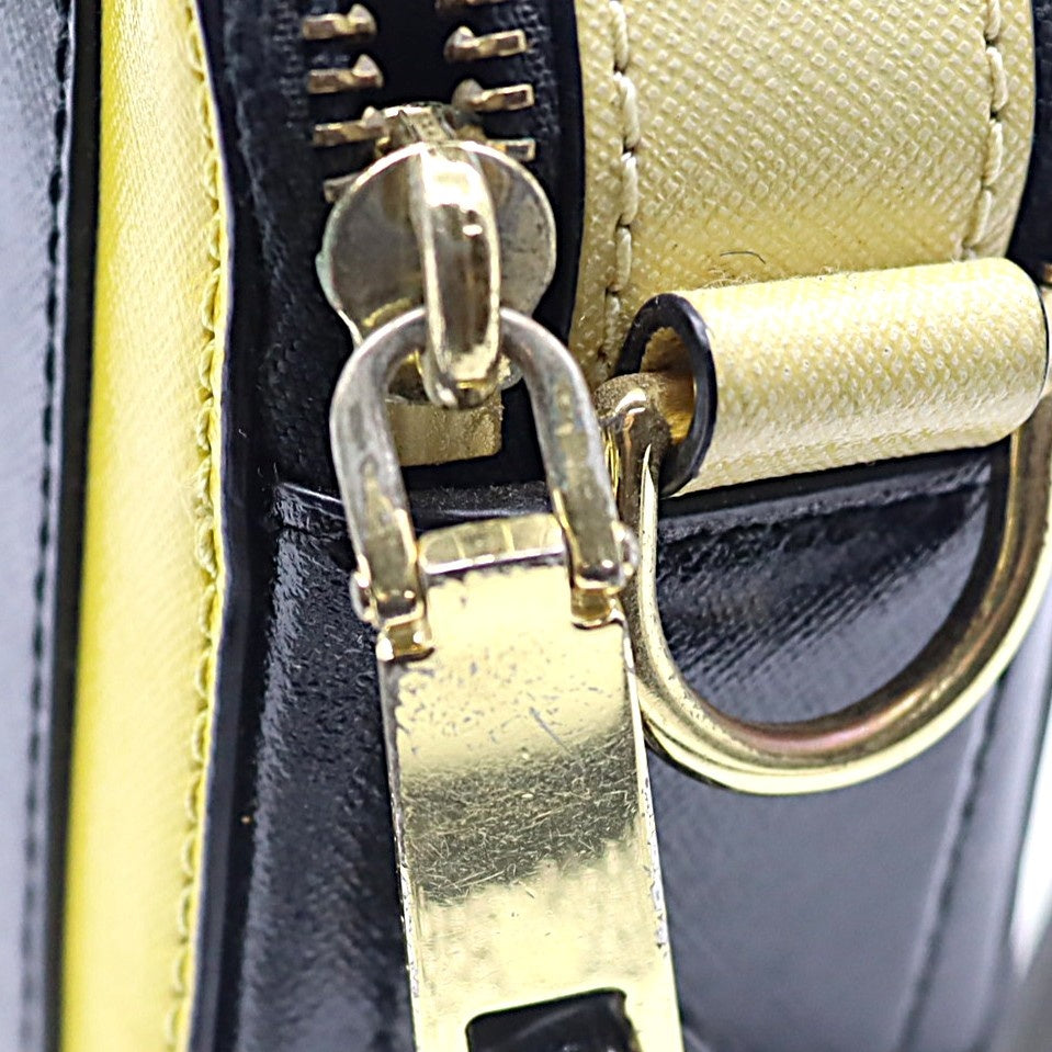 Marc Jacobs The Snaoshot Shoulder Bag M0012007