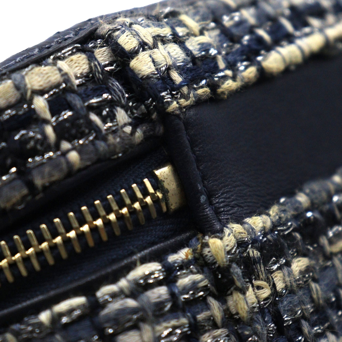 Chanel CC Filigree Vanity Case Chain Shoulder A93343