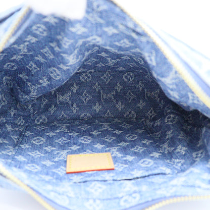 Louis Vuitton Croissant Shoulder Bag M46856