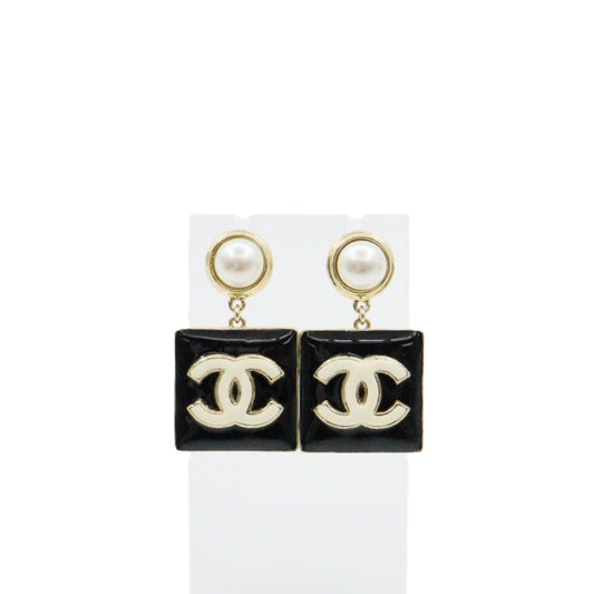 Chanel Coco Mark Earrings AB8677