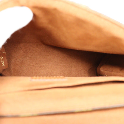 Louis Vuitton Locky BB M44654