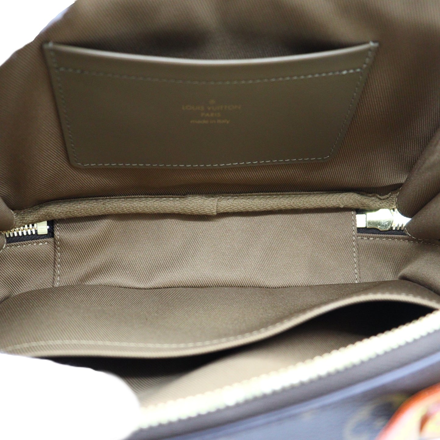 Louis Vuitton Utility 2way Shoulder M80446