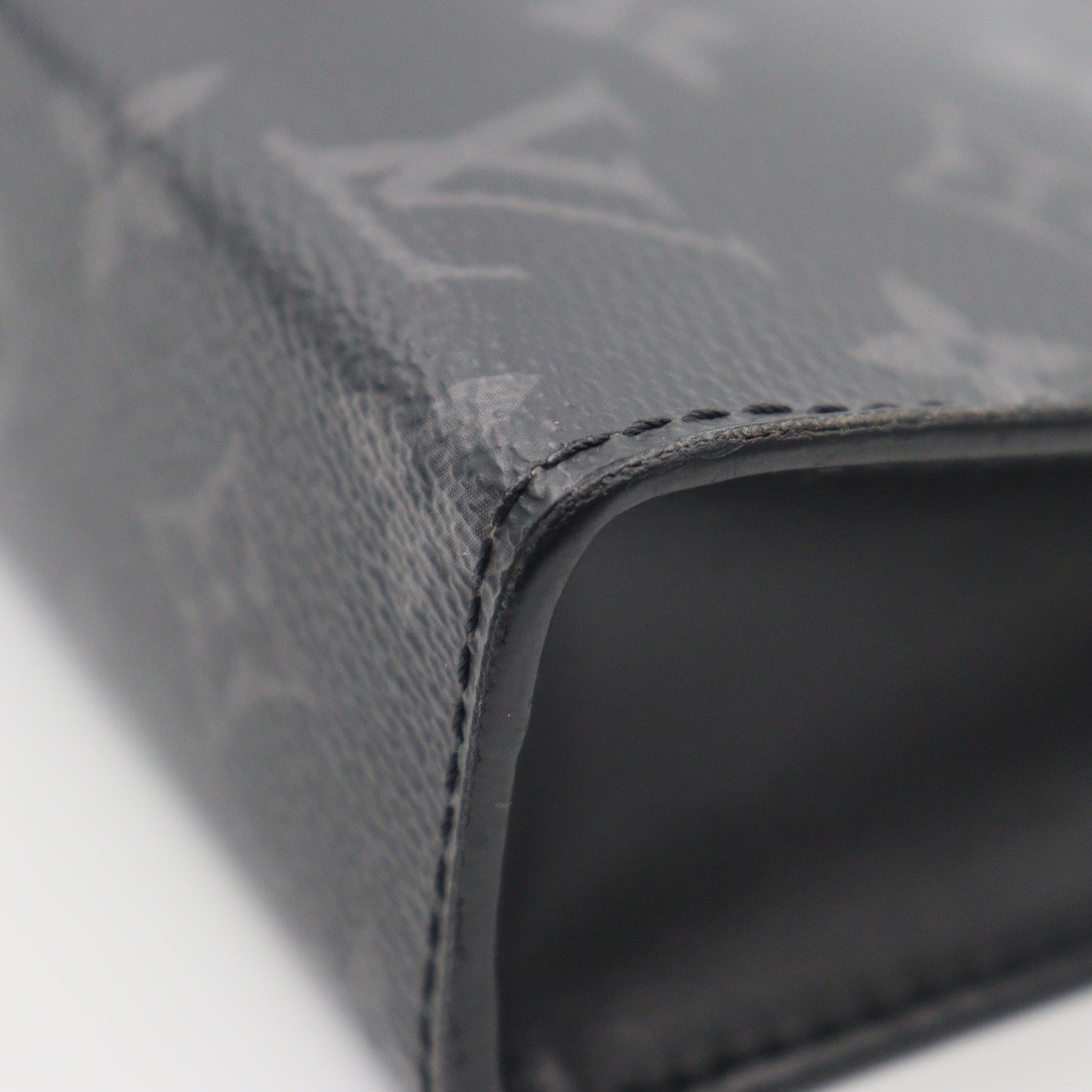 Louis Vuitton Gaston Wearable Wallet Shoulder bag M81124