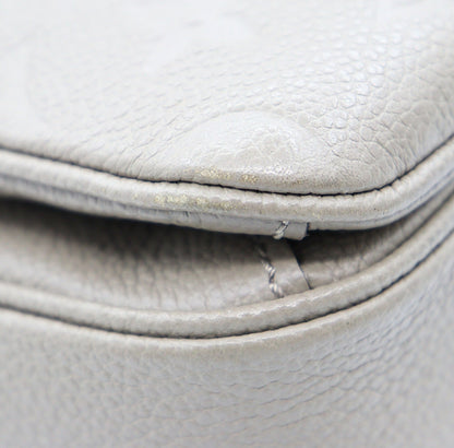 LV M44881 2way shoulder Pochette Metis