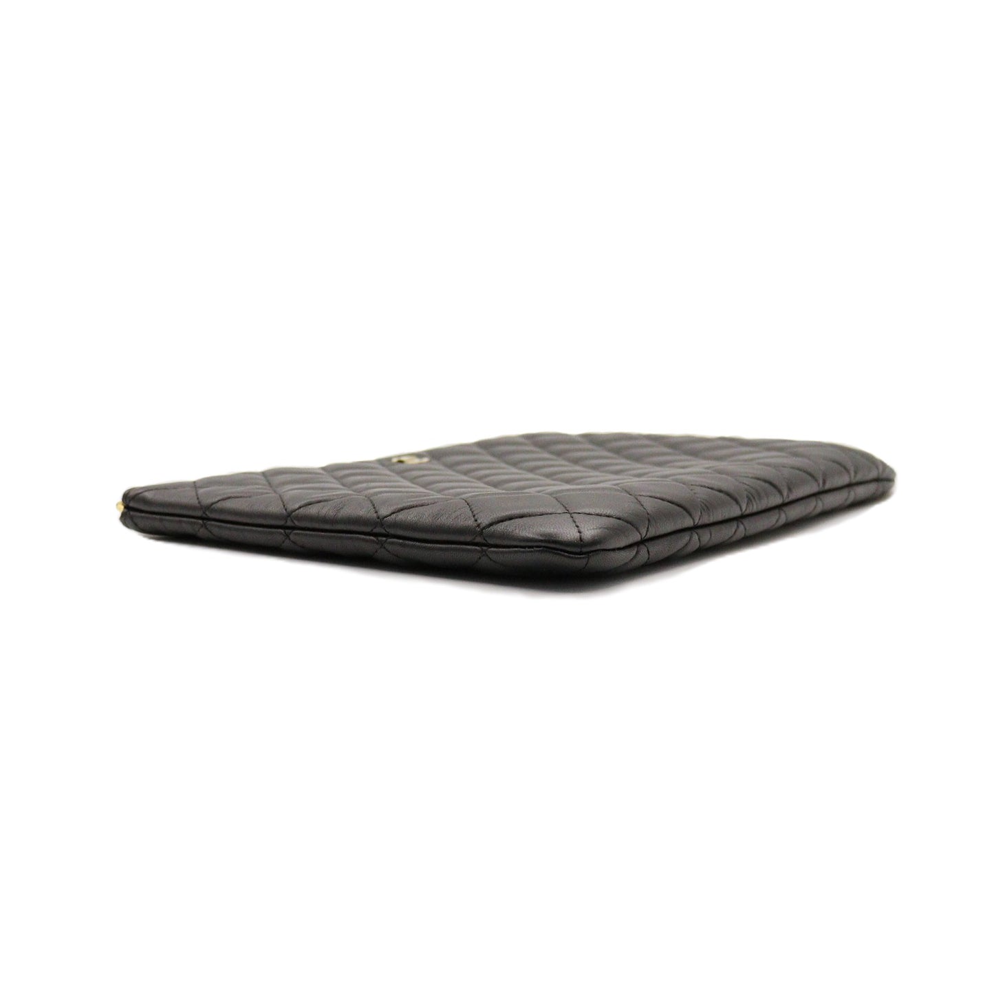 Chanel O Case New Medium Clutch A82545