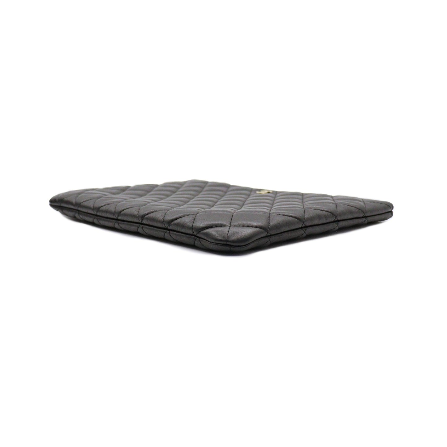 Chanel O Case New Medium Clutch A82545