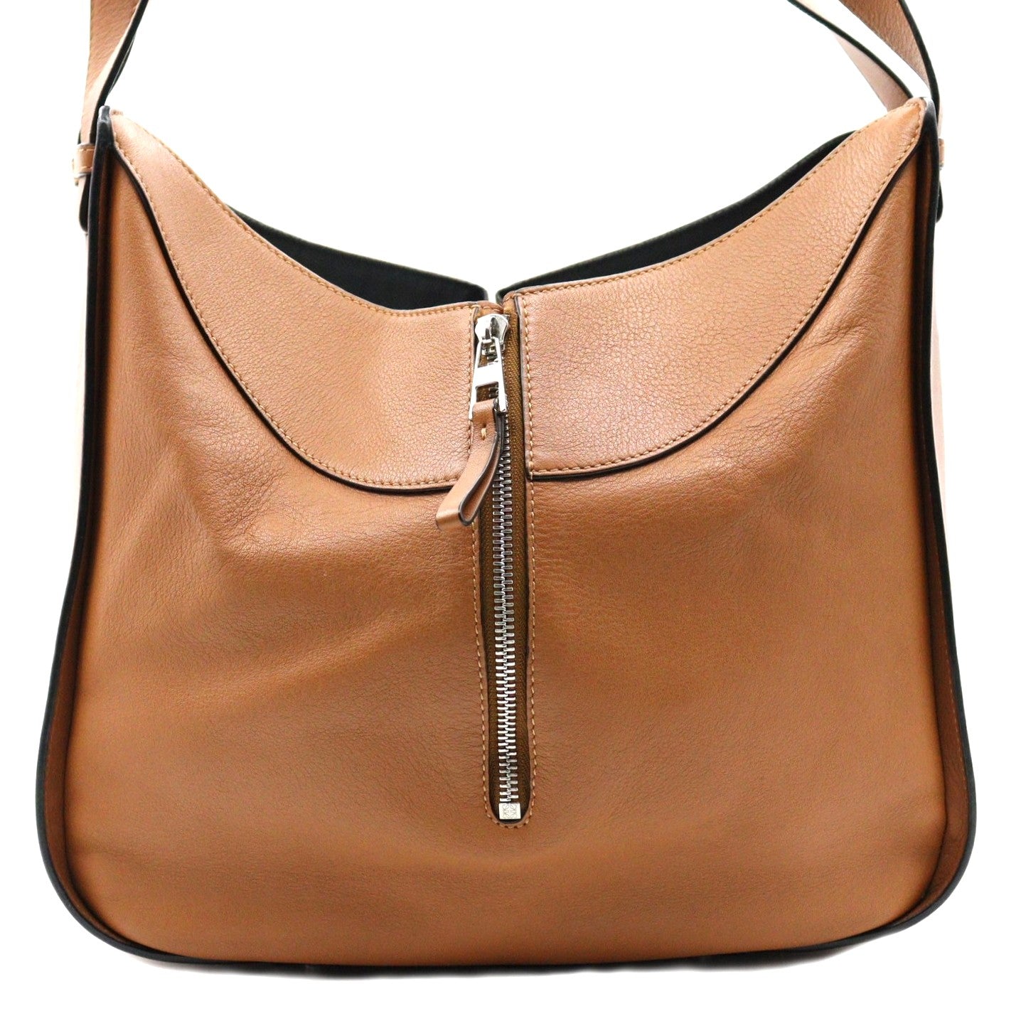 Loewe Hammock Medium Shoulder bag 387 30 T38