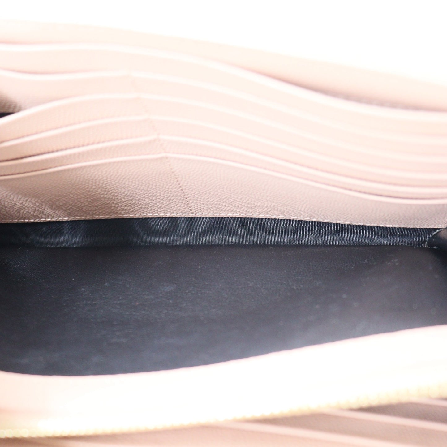 Saint Laurent Cassandre Classic Chain Wallet 377828BOW01