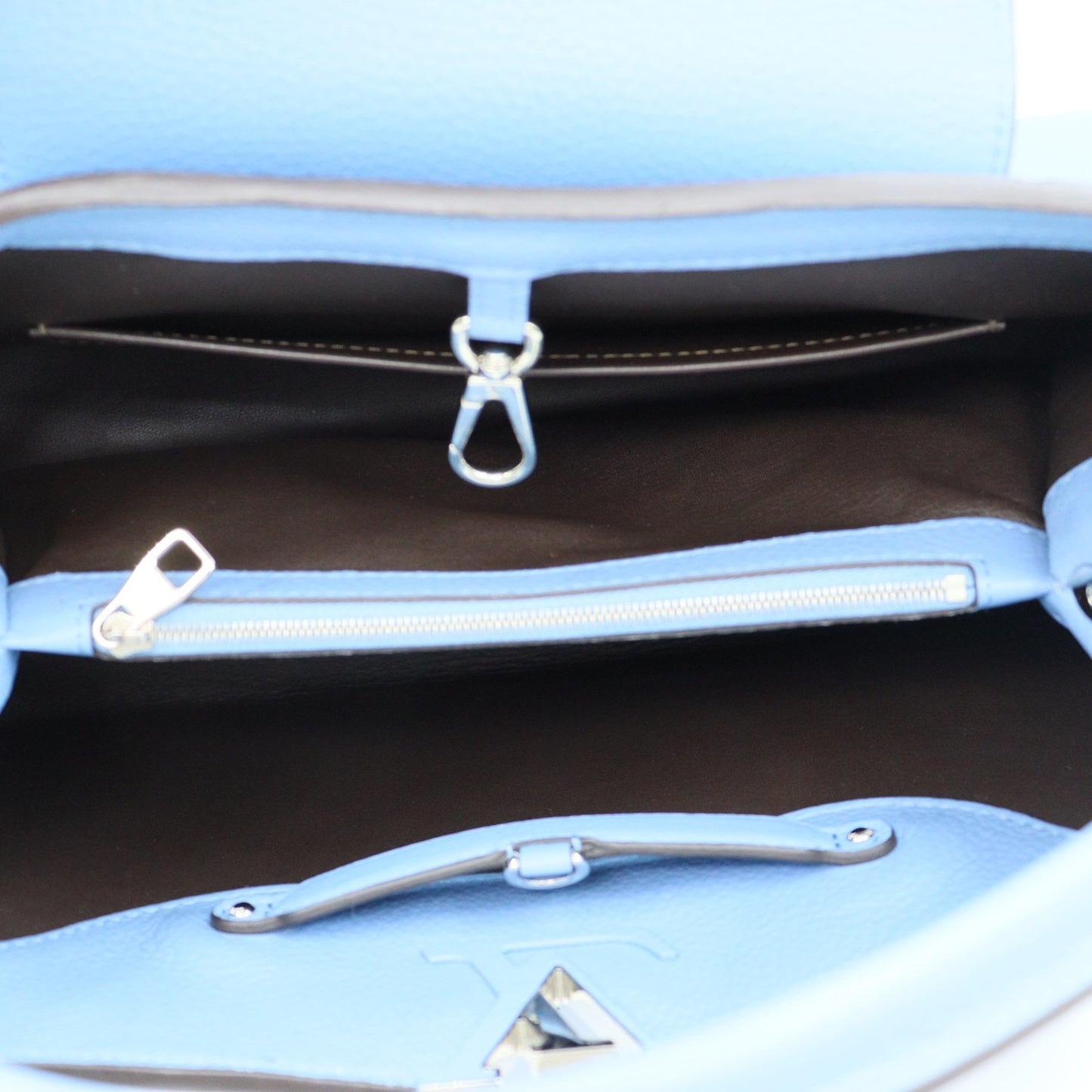 Louis Vuitton Capucines MM 2way Shoulder M94665