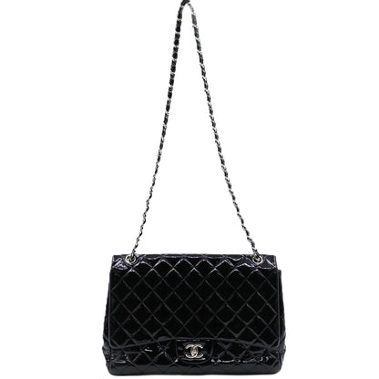 Chanel Maxi Classic Single Flap Chain Shoulder A47600
