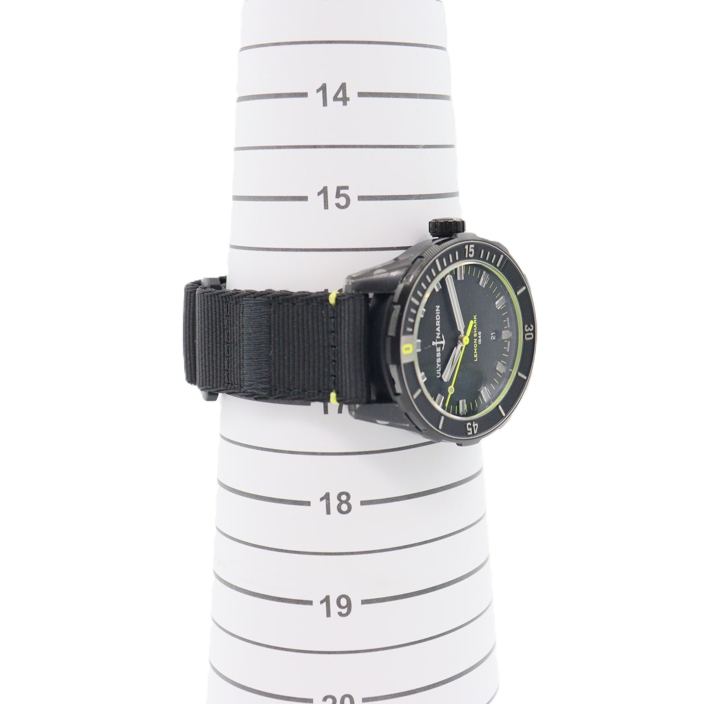 Ulysse Nardin Diver Lemon Shark Automatic 8163-175LE/92
