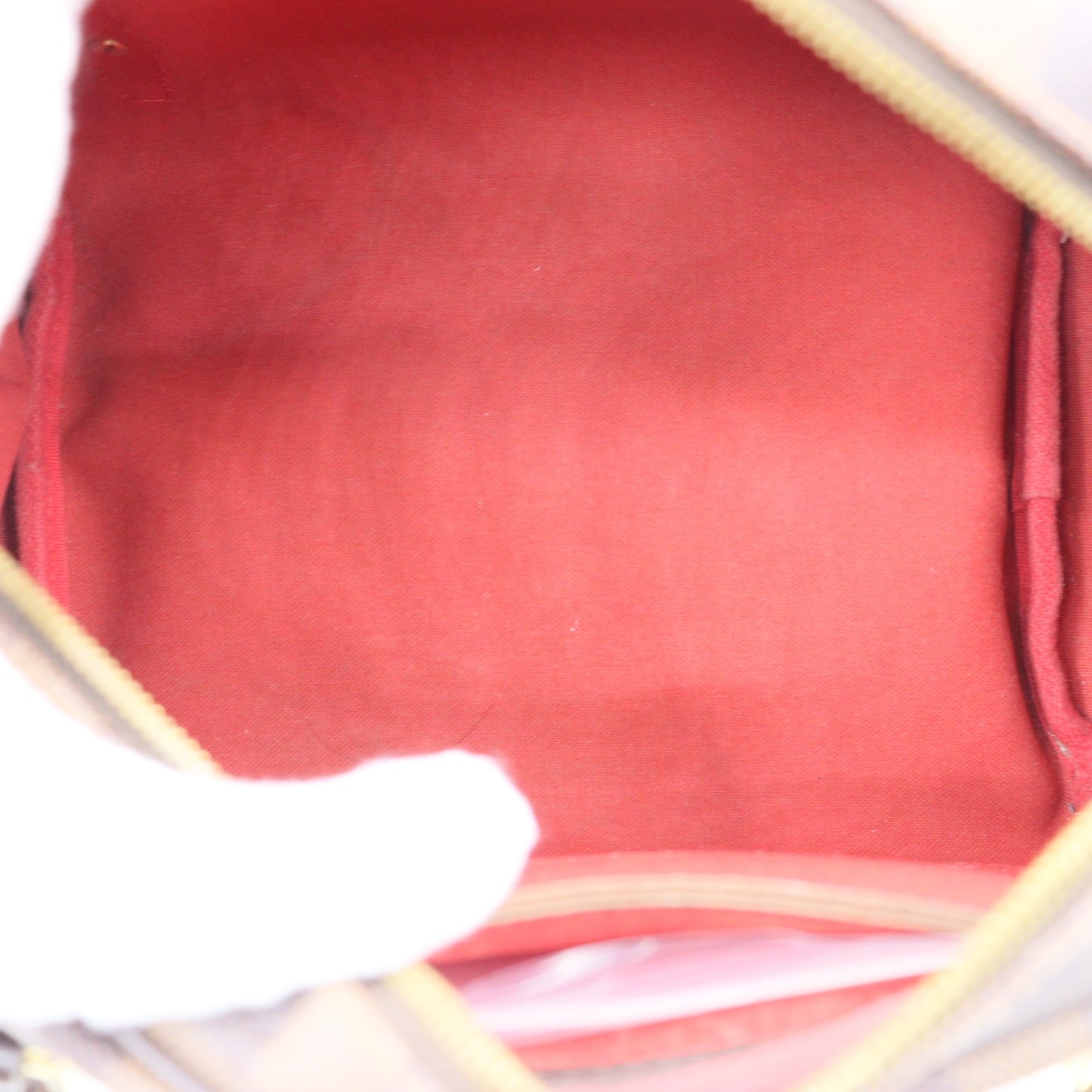 Louis Vuitton Rivington Shoulder bag N41157
