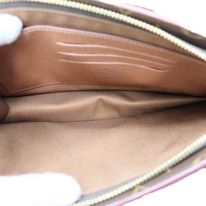Louis Vuitton Chain Clutch M55646