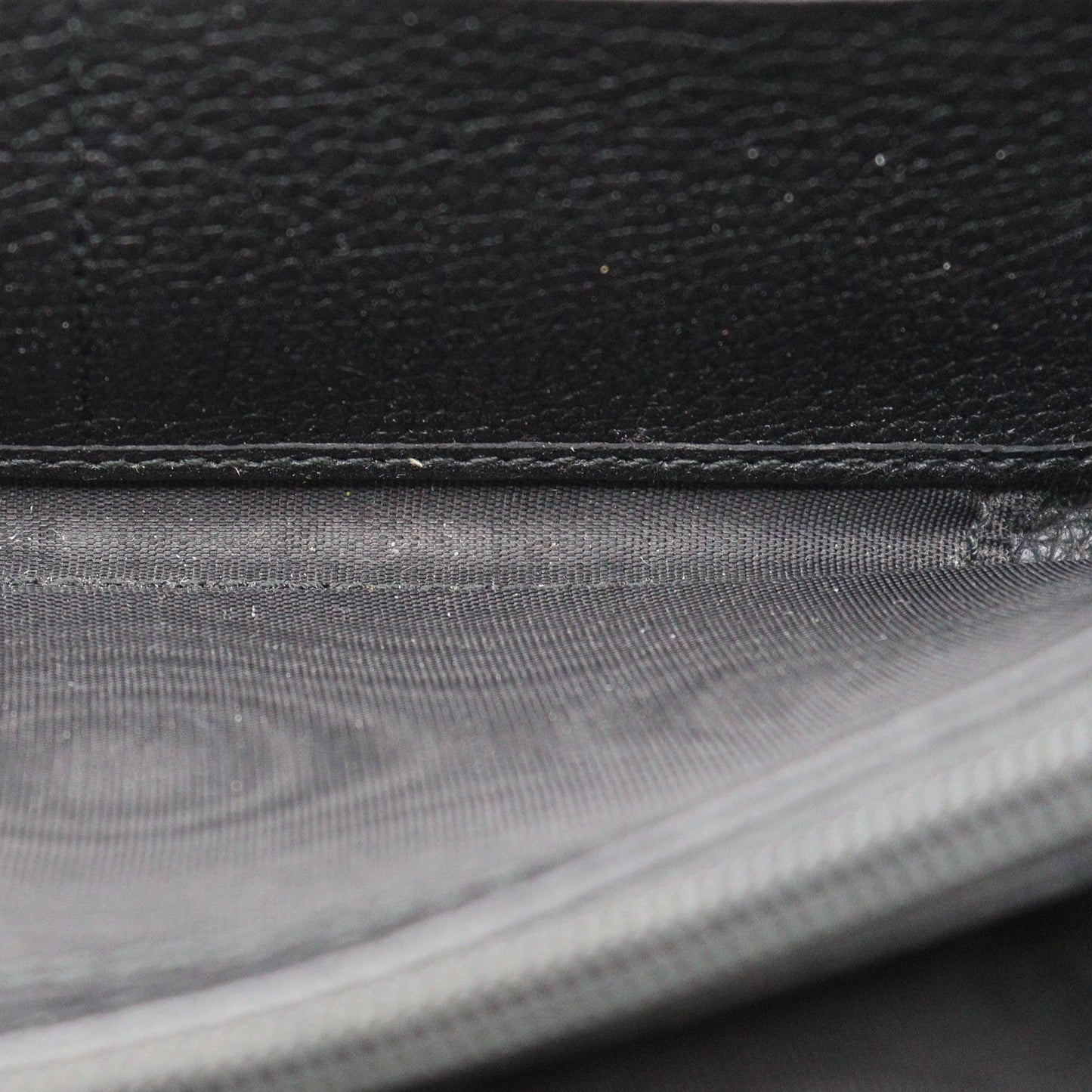 Gucci Zippy Wallet 496317