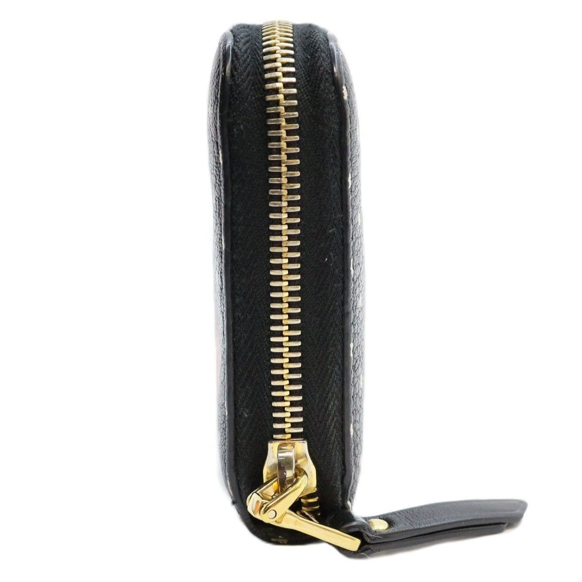 MiuMiu Zippy Wallet 5ML506