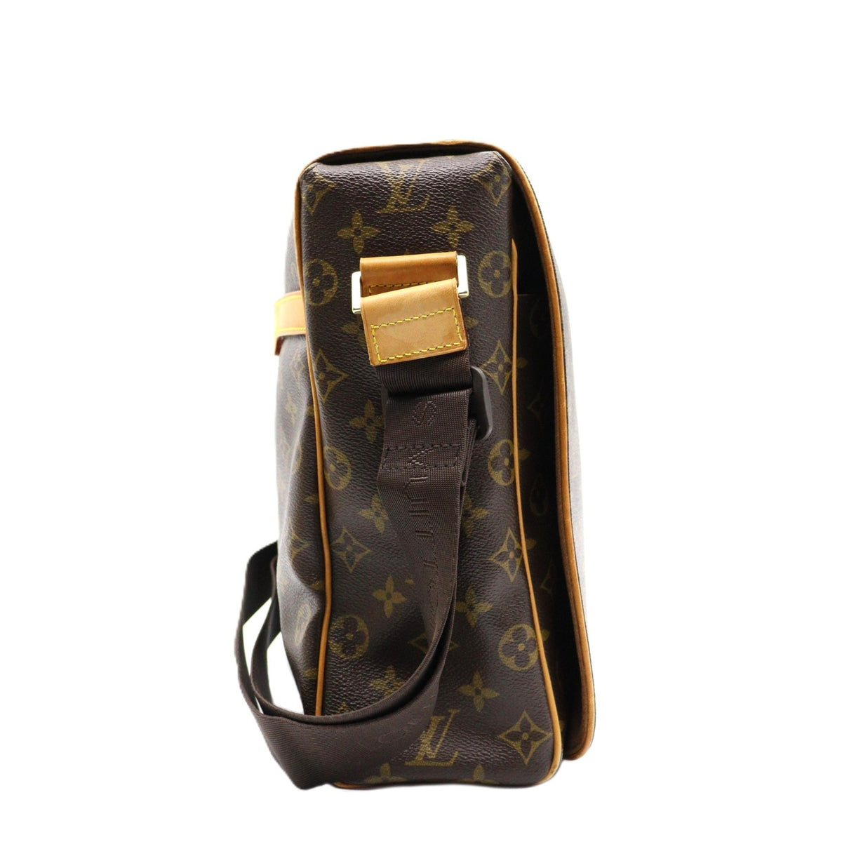 Louis Vuitton Valmy MM Shoulder bag M40523