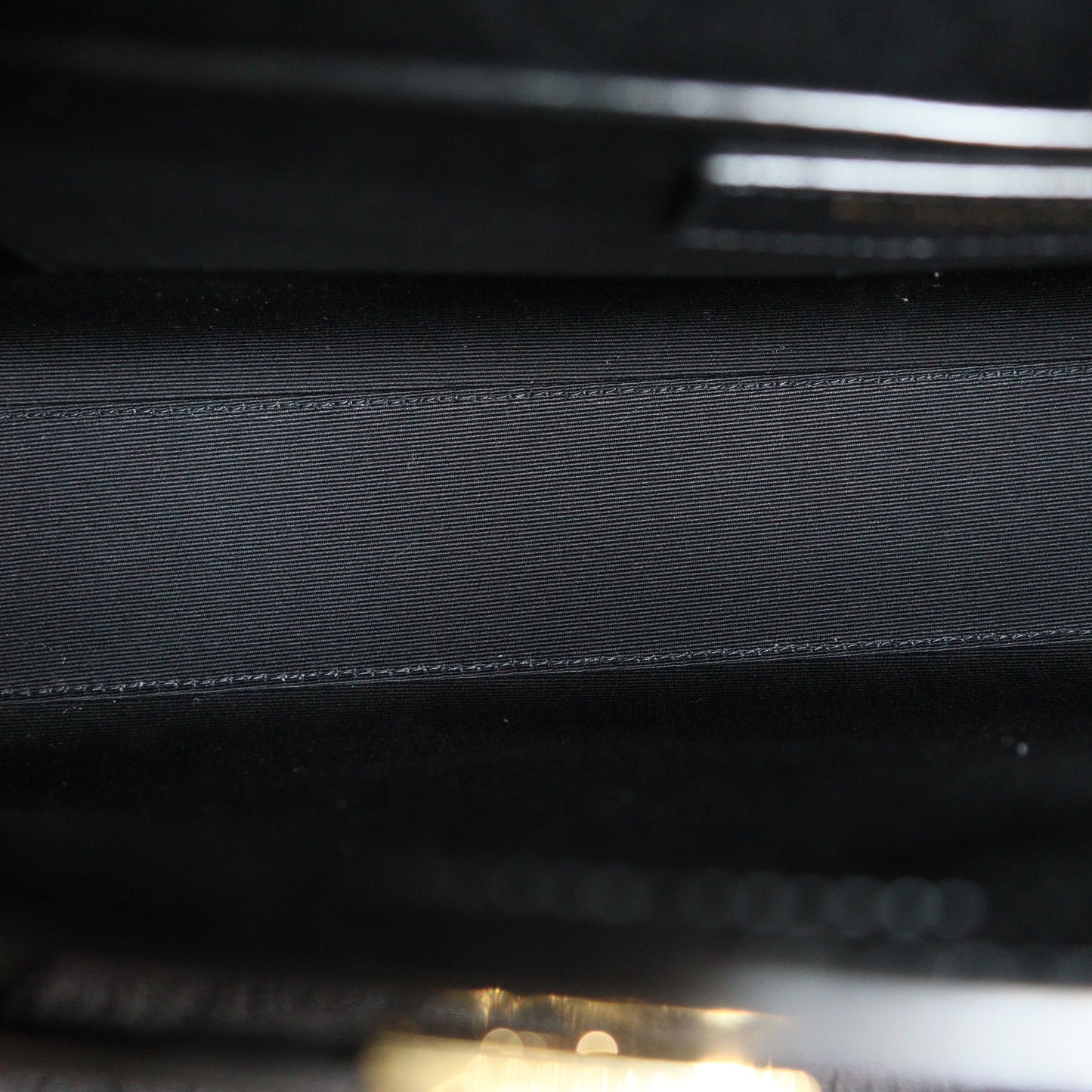 Saint Laurent Medium Manhattan Shoulder bag 579271