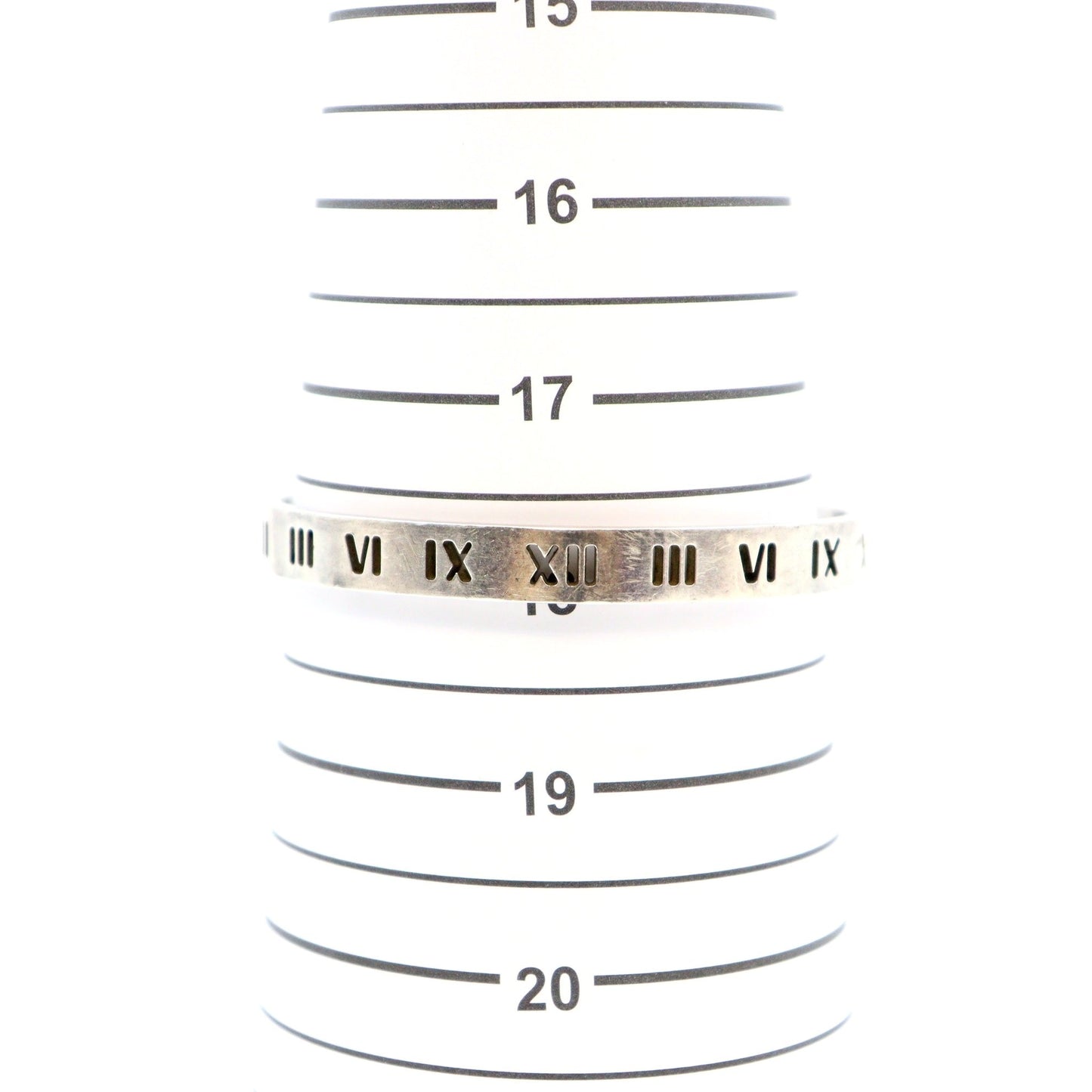 Tiffany & Co Atlas Bangle