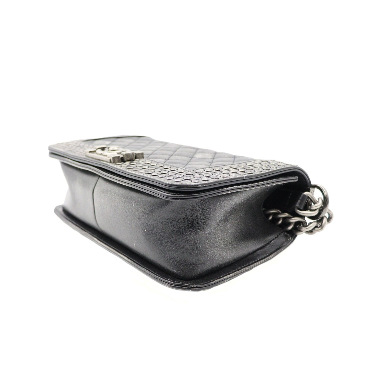 Chanel Boy Chanel Medium Chain Shoulder A67086