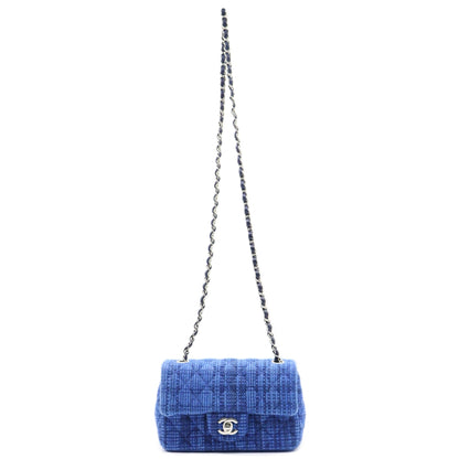 Chanel Classic Flap Small Chain Shoulder A69900