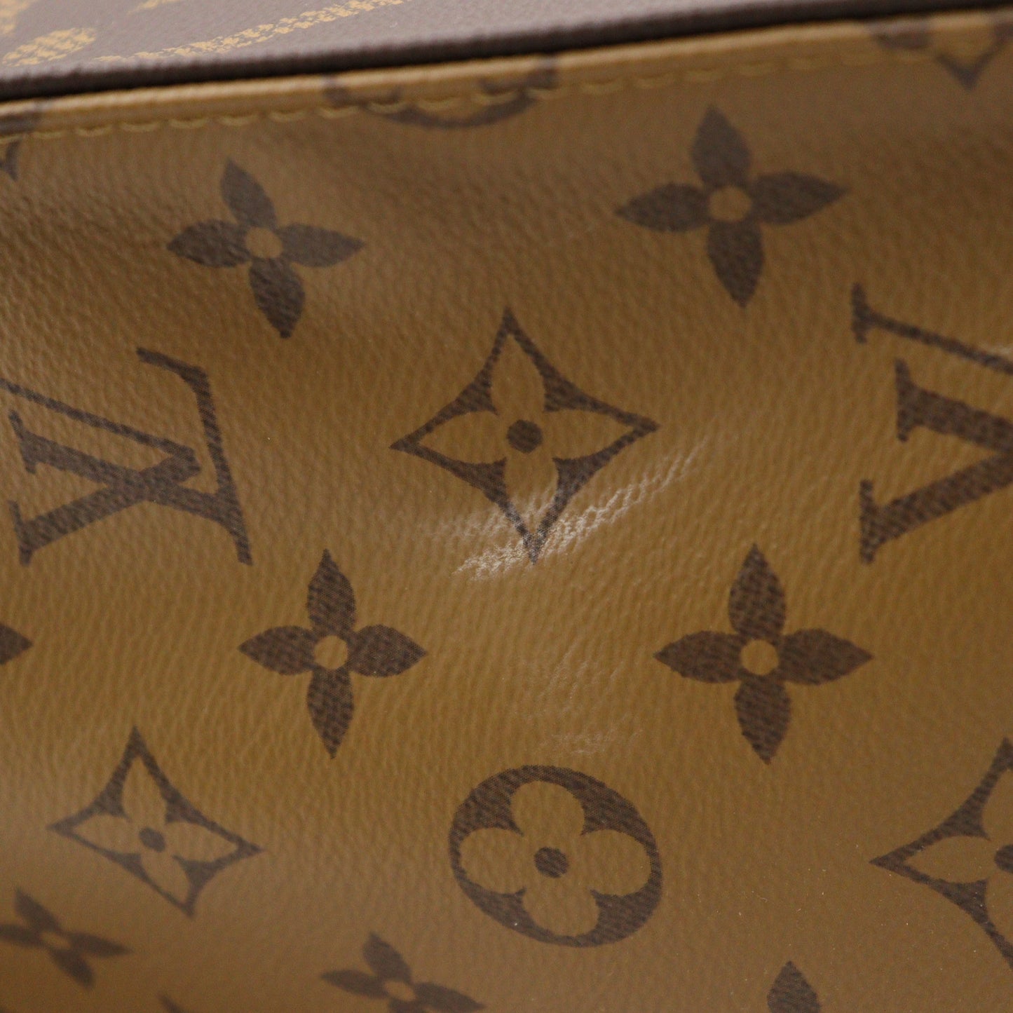 Louis Vuitton OnTheGo MM Tote Bag M45321