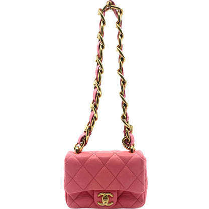 Chanel 22 Seasonal Shoulder bag AS3213