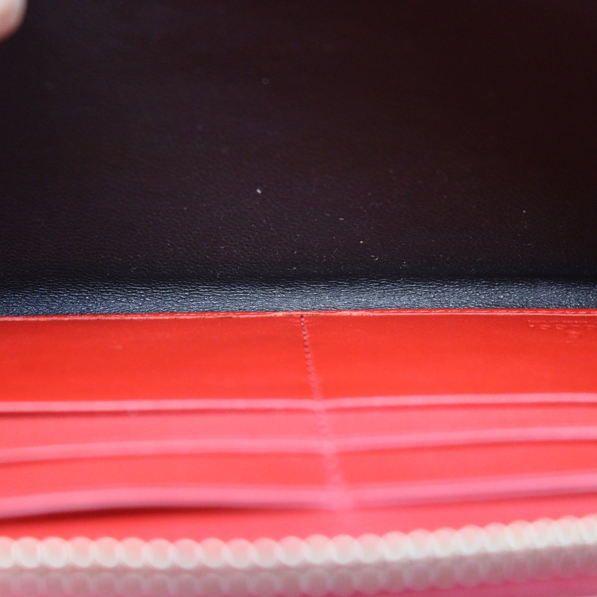 Gucci Zippy Wallet 282539