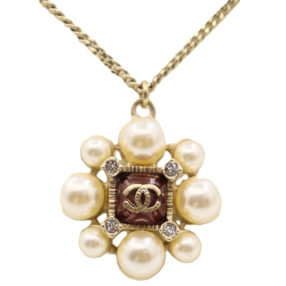 Chanel Pearl Necklace A64927