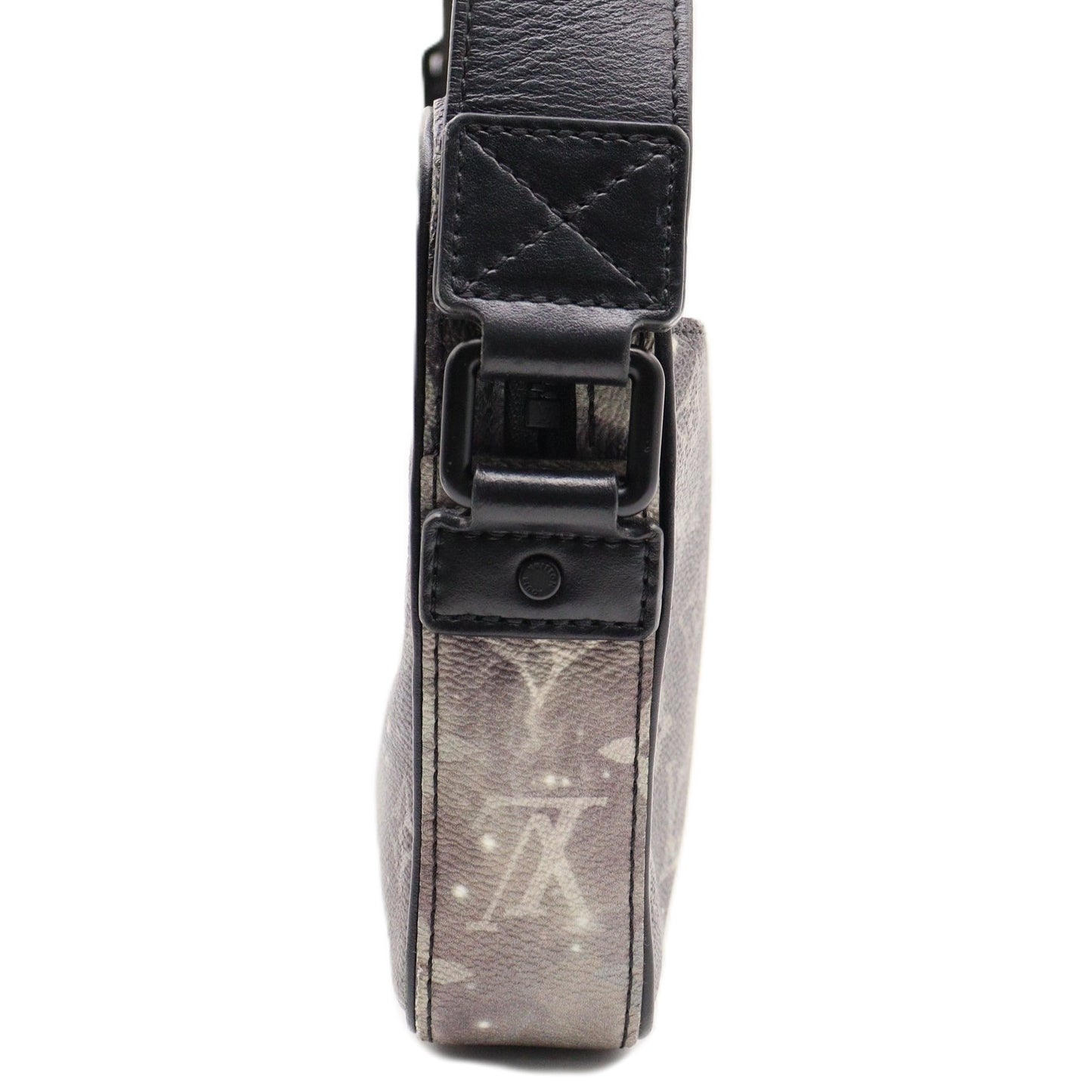 Louis Vuitton Alfa Messenger Crossbody Bag M44165