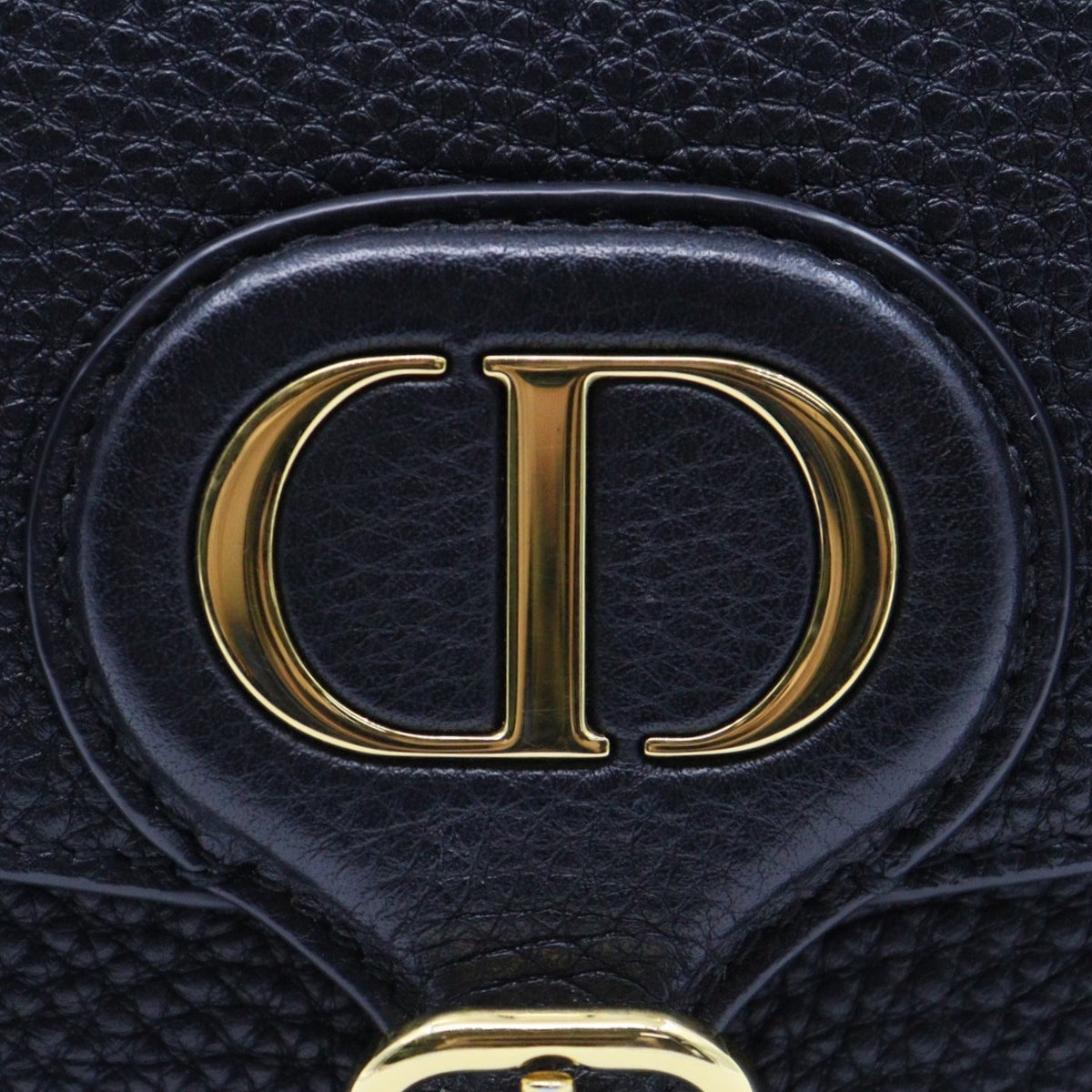 Dior Bobby Medium Shoulder bag M9319UBBN