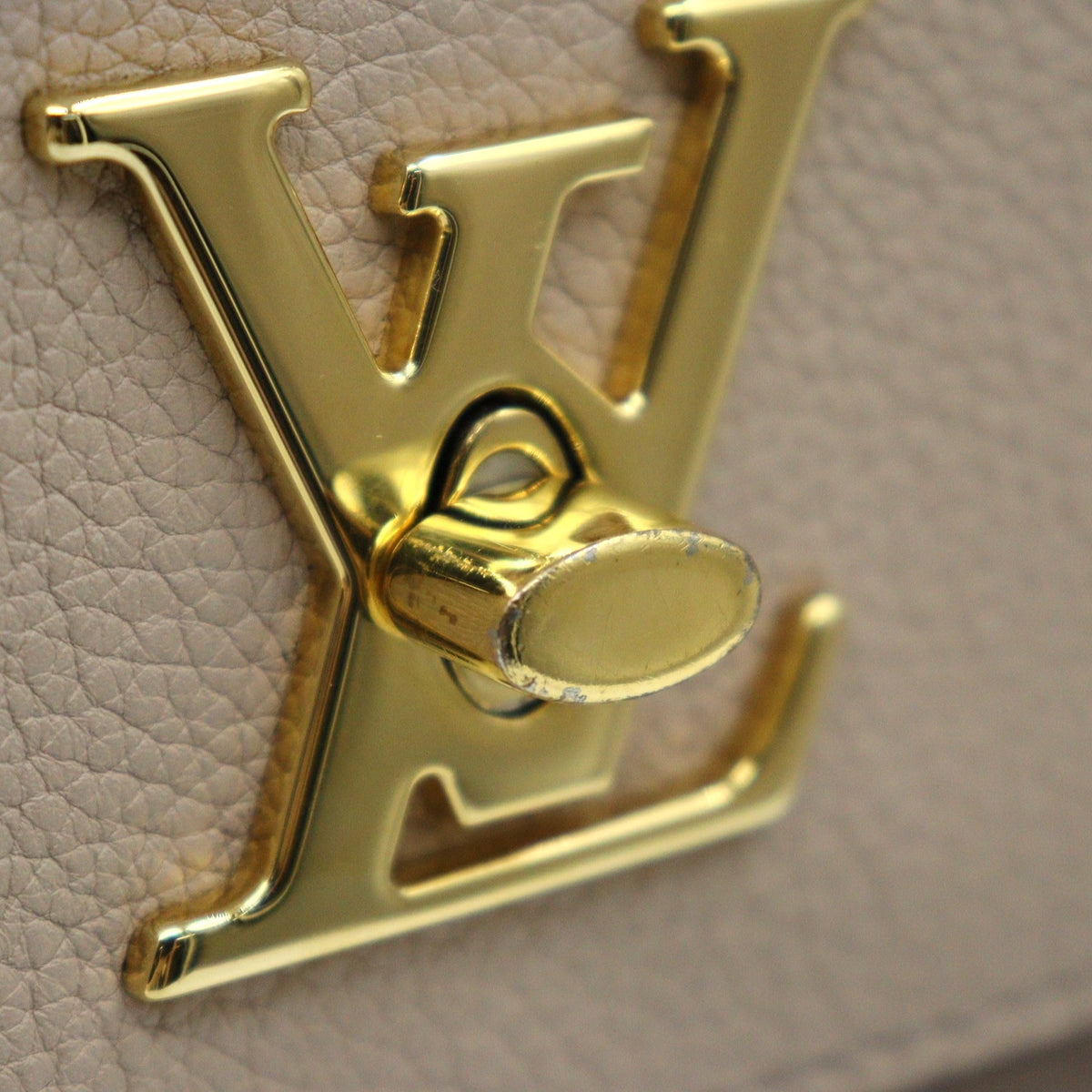 Louis Vuitton Lockme Ever MM 2way Shoulder M56094