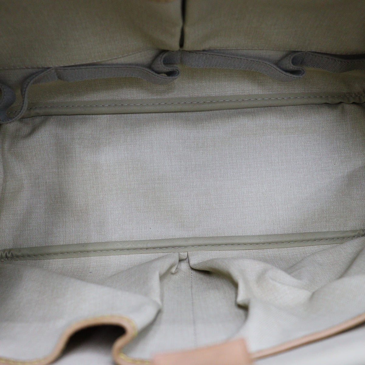 Louis Vuitton Deauville Handbag M47270
