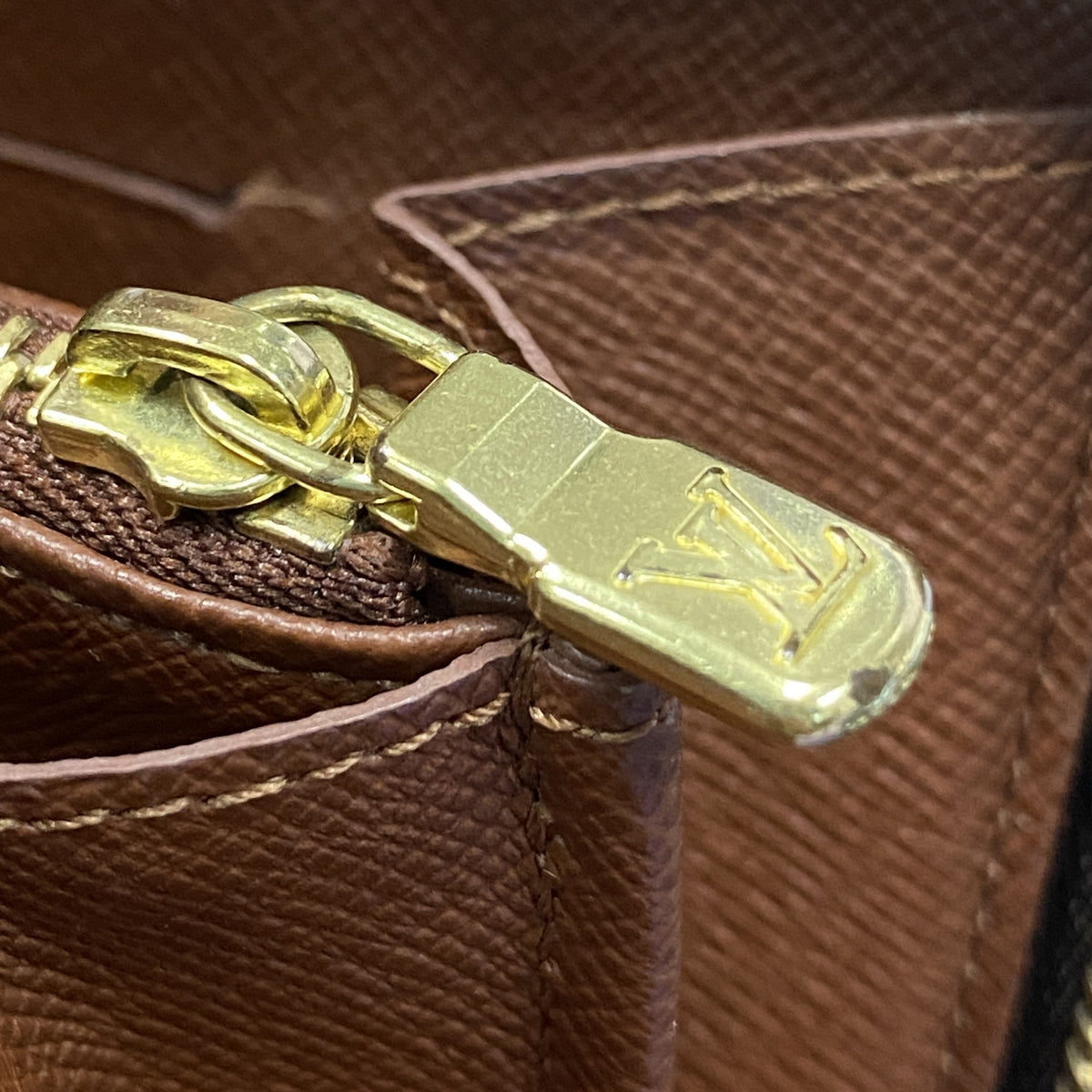 Louis Vuitton Porte Monnaie Zip Long Wallet M61727