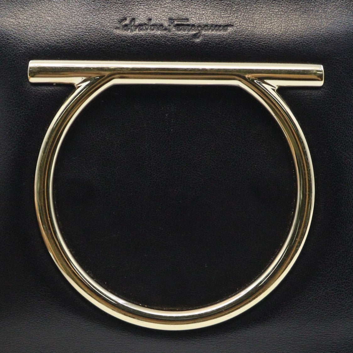 Salvatore Ferragamo Gancini Camera Shoulder bag