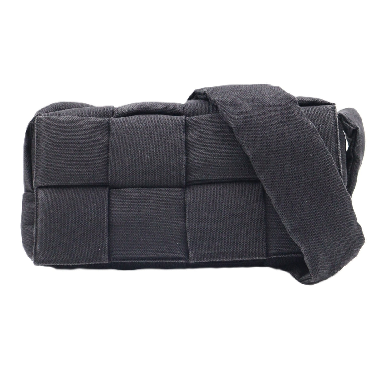 Bottega Padded Tech Cassete Shoulder Bag 718398