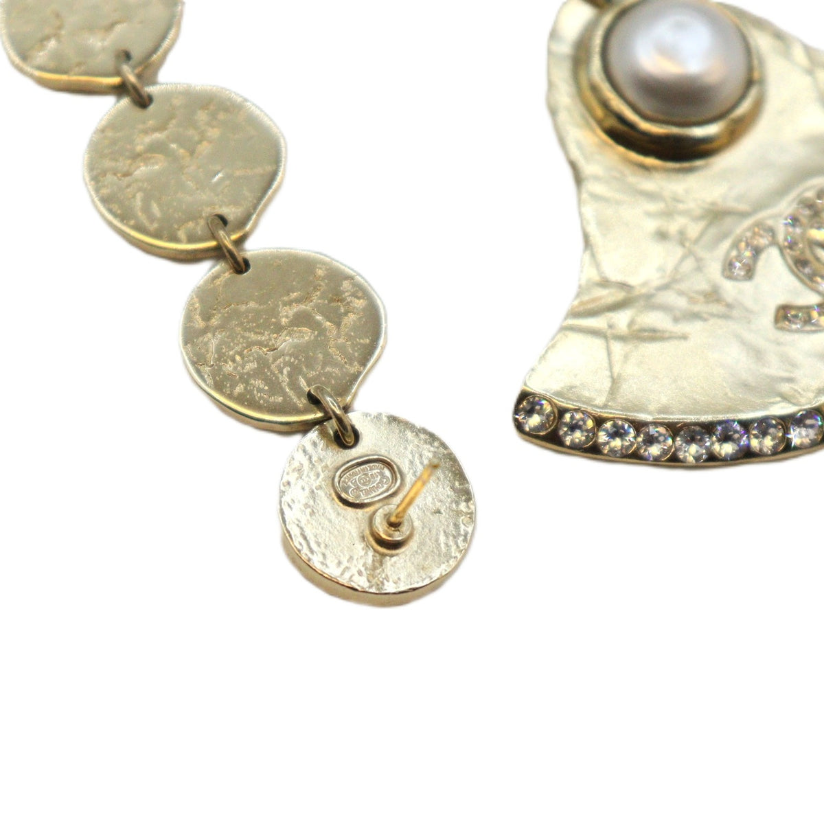 Chanel Ancient Egypt Pearls Earrings AB1607
