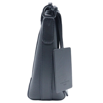 Louis Vuitton Take Off Messenger Shoulder bag M57080