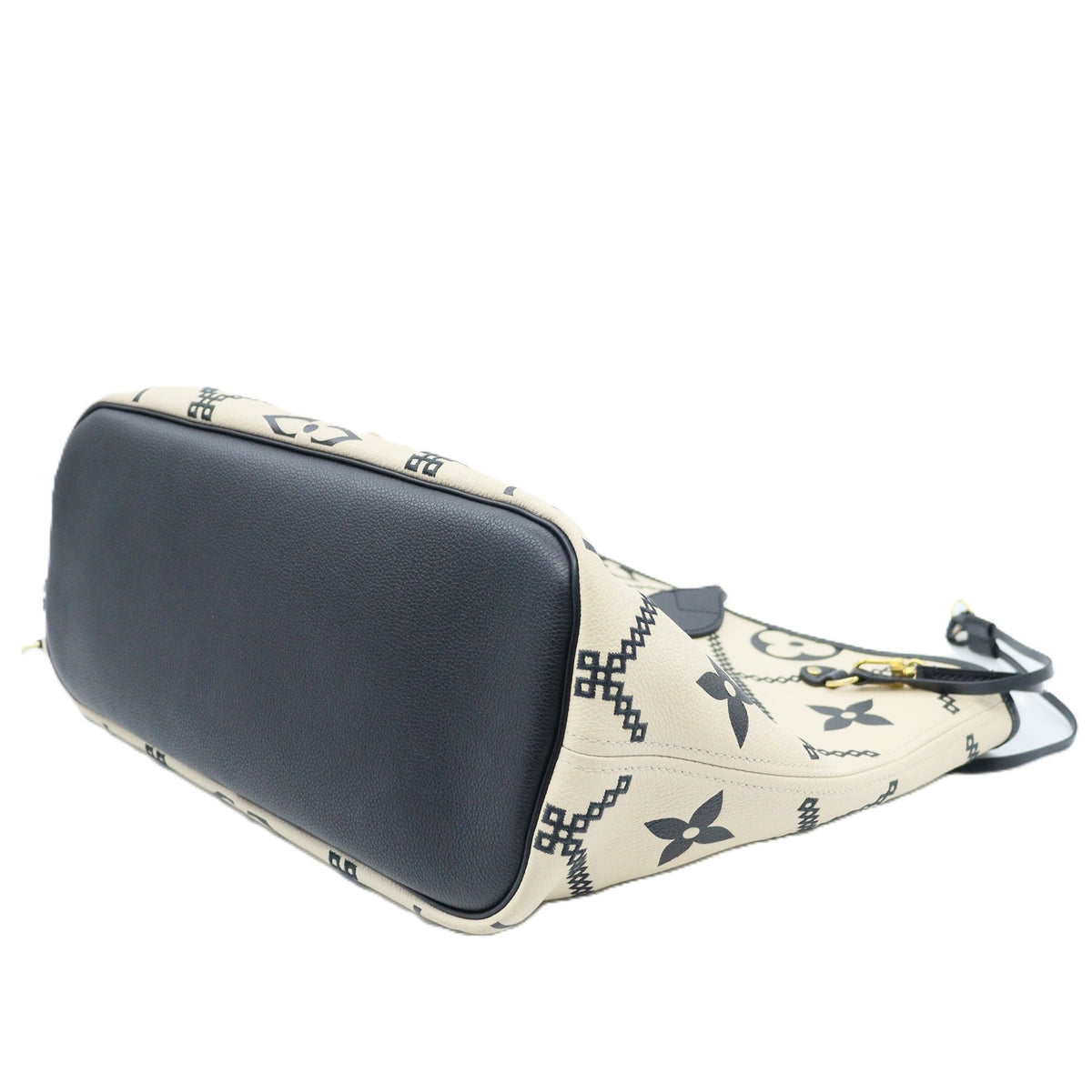 Louis Vuitton Neverfull MM Shoulder bag M46039