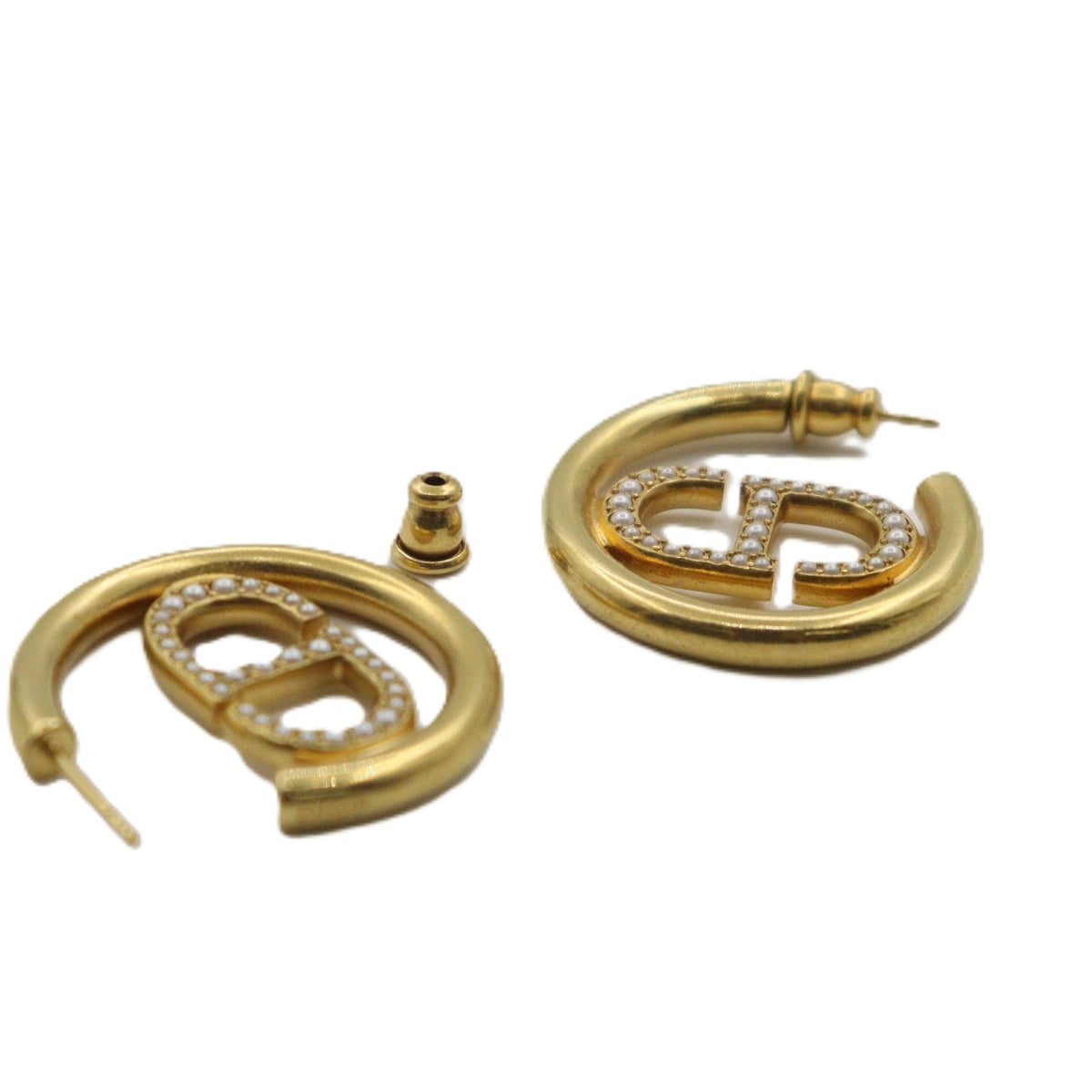 Dior 30 Montaigne Earrings E2027W0MRS_D301